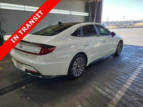2020 Hyundai SONATA Hybrid Limited