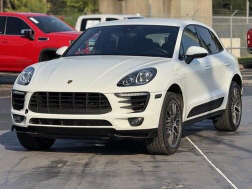 2018 Porsche Macan Sport Edition