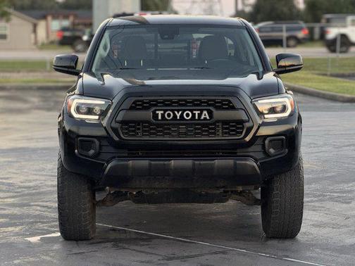 2019 Toyota Tacoma SR