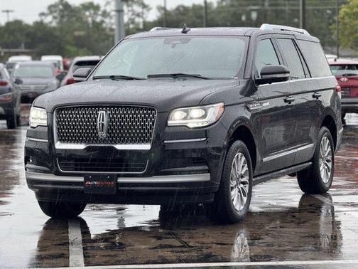 2024 Lincoln Navigator Premiere