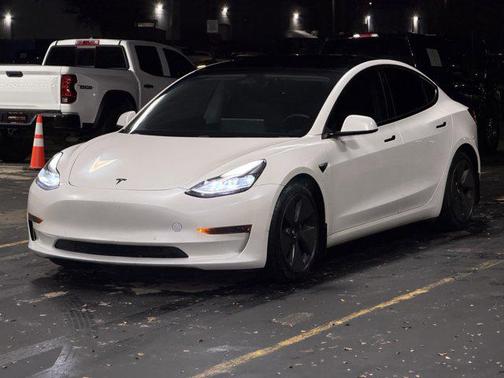 2021 Tesla Model 3 Standard Range Plus