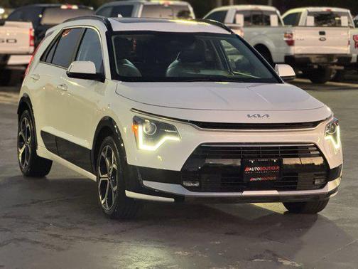 2024 Kia Niro Touring