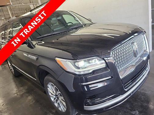 2023 Lincoln Navigator Standard