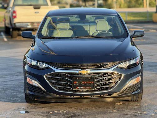 2021 Chevrolet Malibu FWD LT