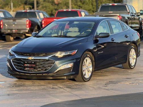 2021 Chevrolet Malibu FWD LT