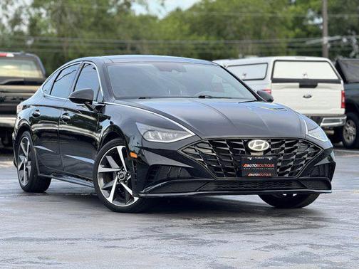 2022 Hyundai SONATA SEL Plus
