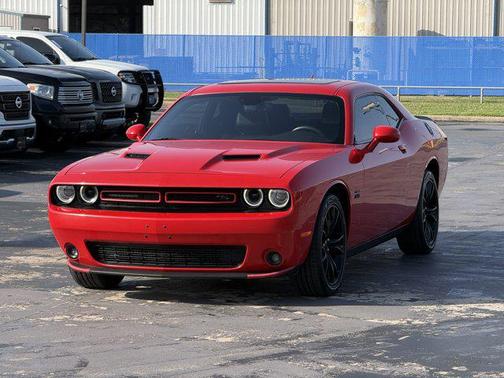 2016 Dodge Challenger R/T