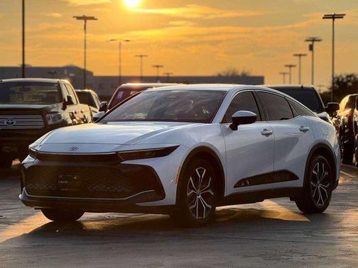 2023 Toyota Crown XLE