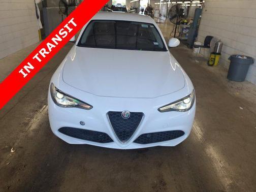 2017 Alfa Romeo Giulia Ti