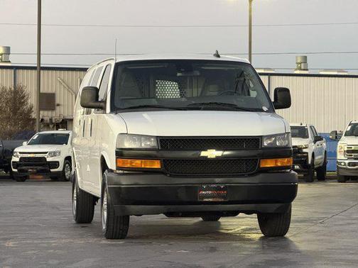 2021 Chevrolet Express 2500 RWD 2500 Regular Wheelbase WT