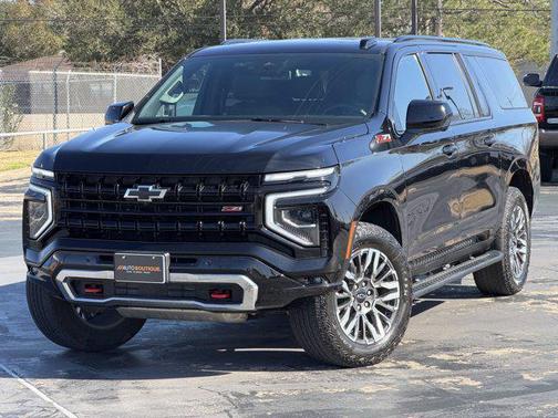 2025 Chevrolet Suburban 4WD Z71