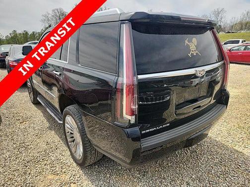 2018 Cadillac Escalade Luxury