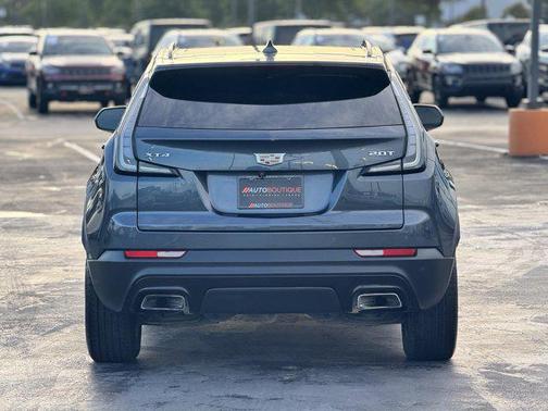 2019 Cadillac XT4 Sport
