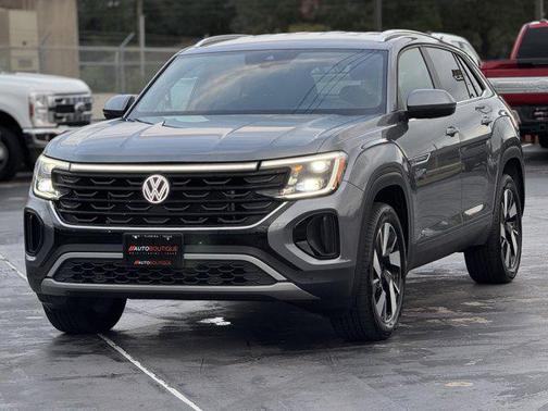 2024 Volkswagen Atlas Cross Sport 2.0T SE w/Technology