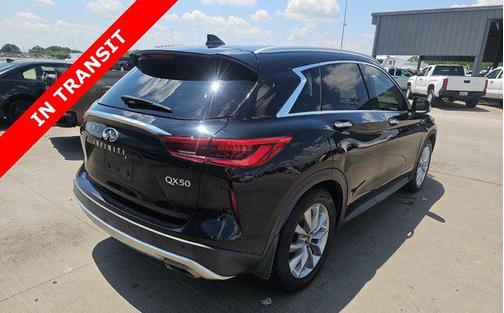 2021 INFINITI QX50 LUXE