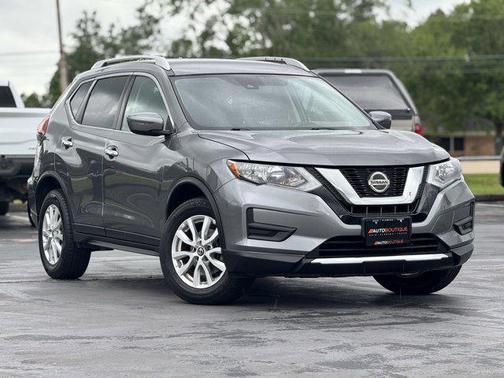 2020 Nissan Rogue SV