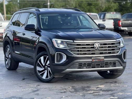 2024 Volkswagen Atlas 2.0T SE w/Technology 4MOTION