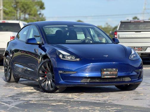 2023 Tesla Model 3 Performance