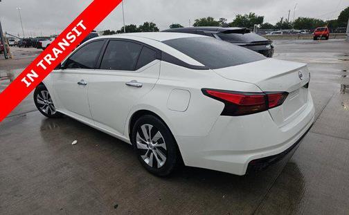 Glacier White 2023 Nissan Altima S FWD
