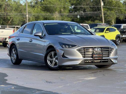 2021 Hyundai SONATA SE