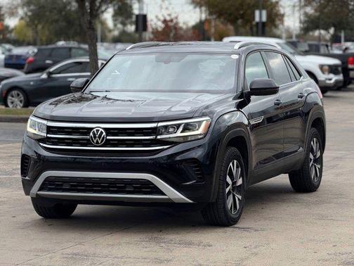 2023 Volkswagen Atlas Cross Sport 2.0T SE