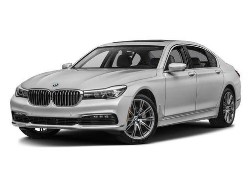 Black 2018 BMW 740 740i