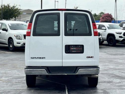 2023 GMC Savana 2500 Work Van