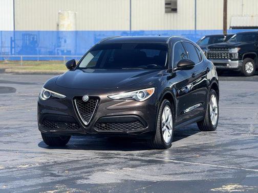 2019 Alfa Romeo Stelvio Ti Lusso