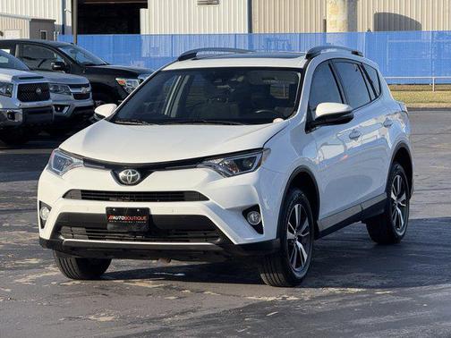 2018 Toyota RAV4 XLE