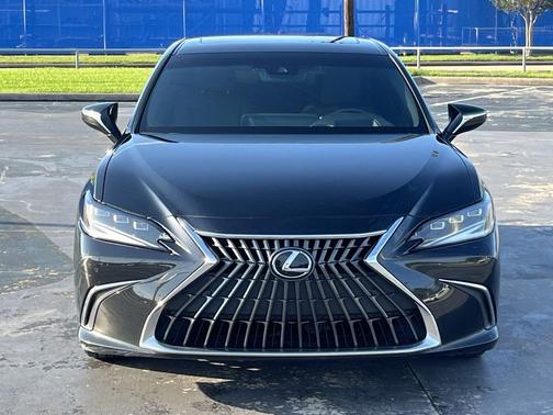 Black 2024 Lexus ES 300h Base