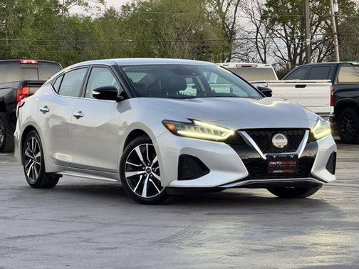 2023 Nissan Maxima SV Xtronic CVT