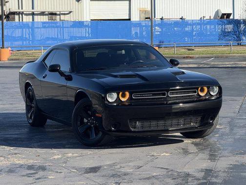 2020 Dodge Challenger SXT
