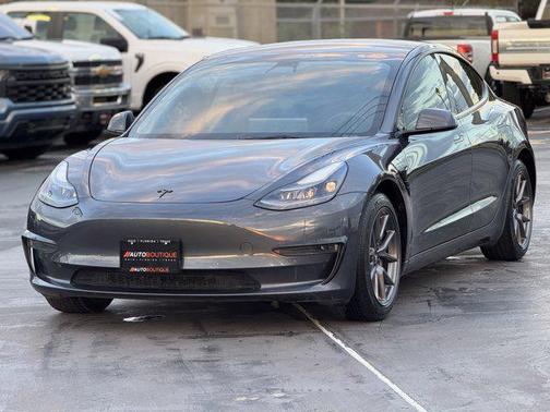 2022 Tesla Model 3 Standard Range