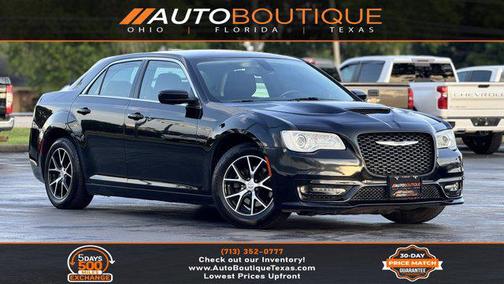 2019 Chrysler 300 Touring