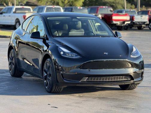 2024 Tesla Model Y Long Range Dual Motor All-Wheel Drive