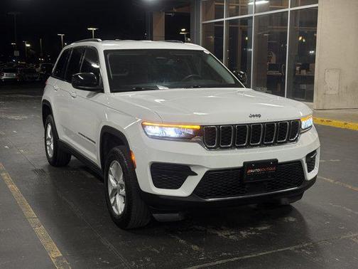 2023 Jeep Grand Cherokee Laredo