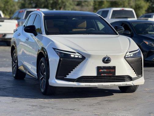 2024 Lexus RZ 300e Premium