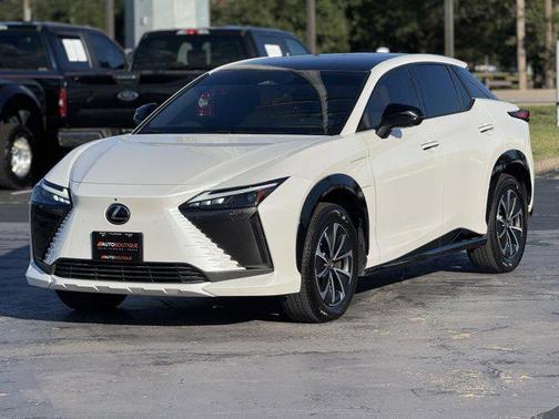2024 Lexus RZ 300e Premium