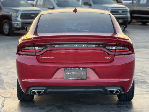 2017 Dodge Charger R/T
