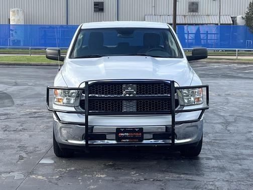 Bright White Clearcoat 2019 RAM 1500 Tradesman