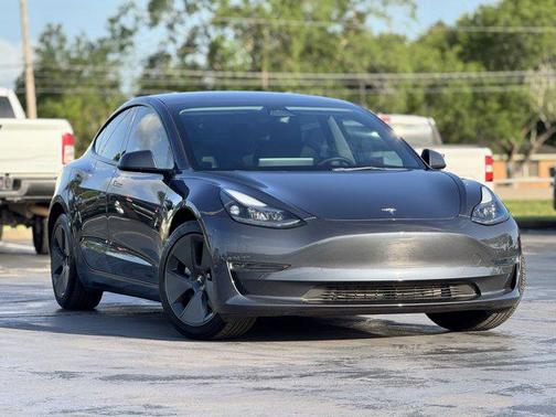 2023 Tesla Model 3 Standard Range