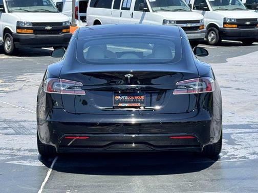 2022 Tesla Model S Dual Motor All-Wheel Drive