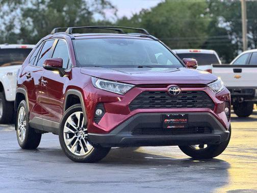 2020 Toyota RAV4 XLE Premium