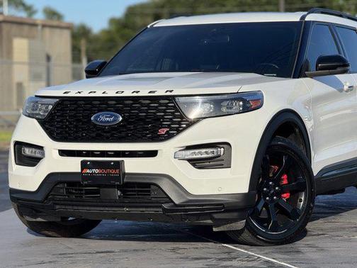 2023 Ford Explorer ST