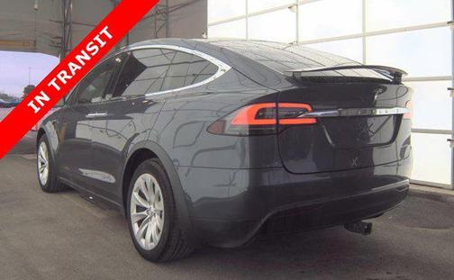 Pearl White Multi-Coat 2019 Tesla Model X 75D
