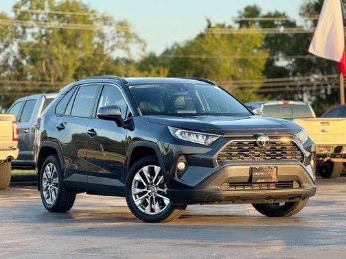 2021 Toyota RAV4 XLE Premium
