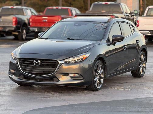 2018 Mazda Mazda3 Touring