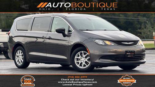 2020 Chrysler Voyager LX