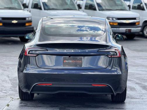 2025 Tesla Model 3 Long Range
