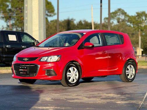 2020 Chevrolet Sonic FWD Hatchback 1FL 5-Door